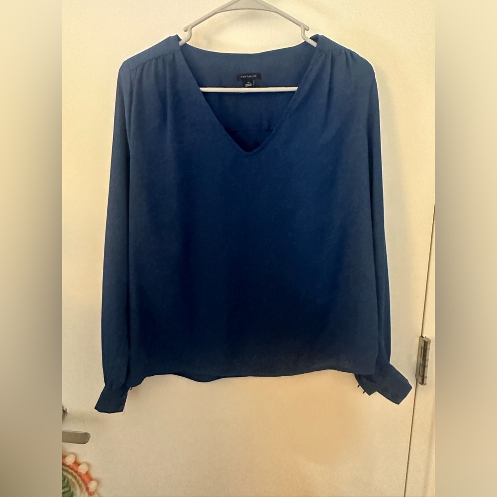 Ann Taylor Blue Blouse Size XS